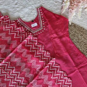 Chinnon Kurti Set for Women